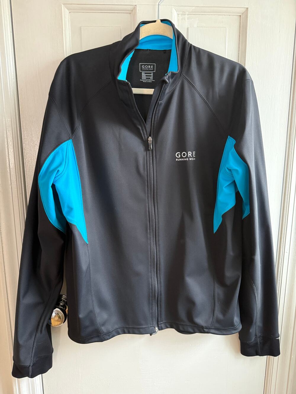 Gore Running Wear WINDSTOPPER Soft Shell Jacket Black/Cyan - Men's Large